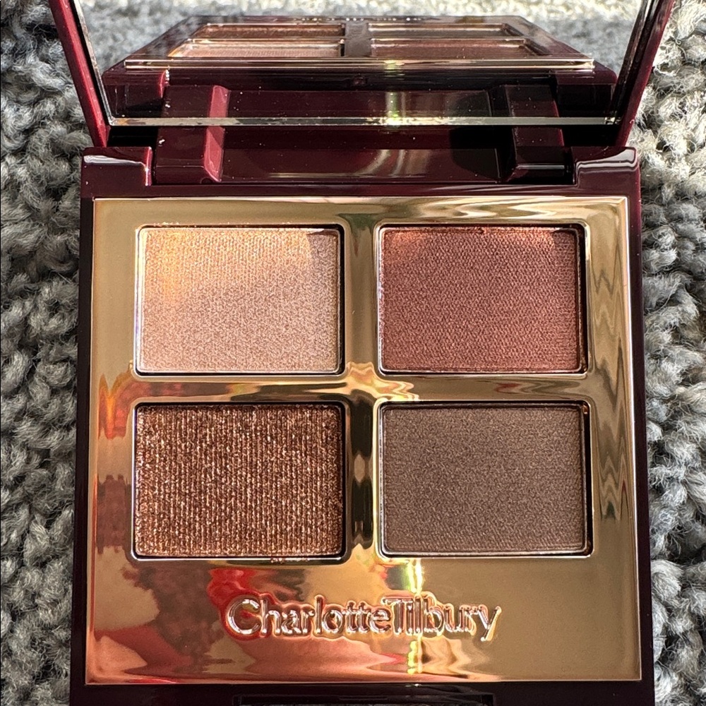 NWT Charlotte Tilbury Luxury Palette Colour-Coded Eye Shadows - Picture 2 of 5